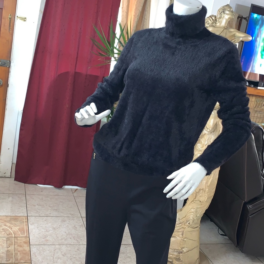 Halogen Size M - image 1